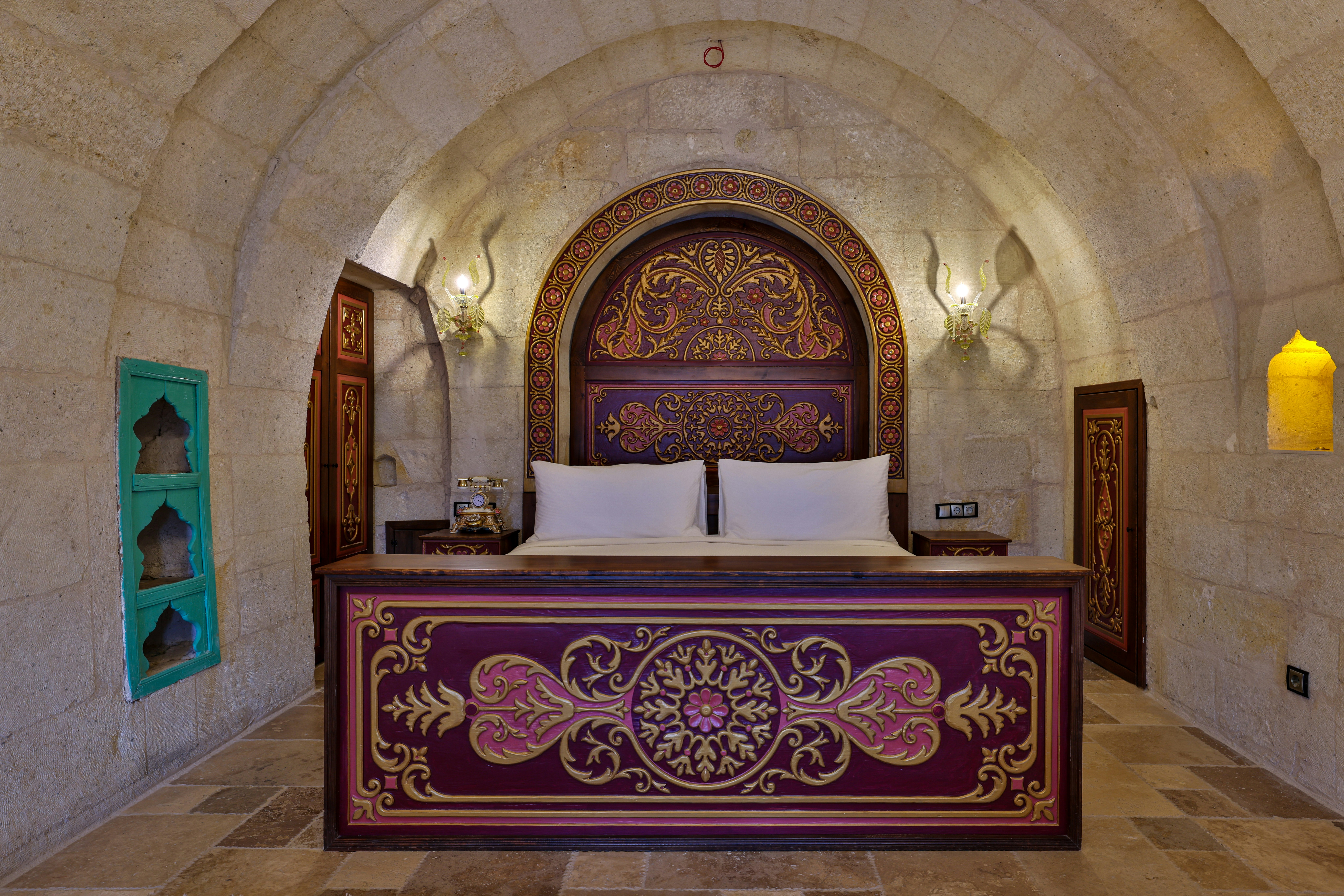 Elika Cave Suites Cappadocia, Curio Collection by Hilton 10/80