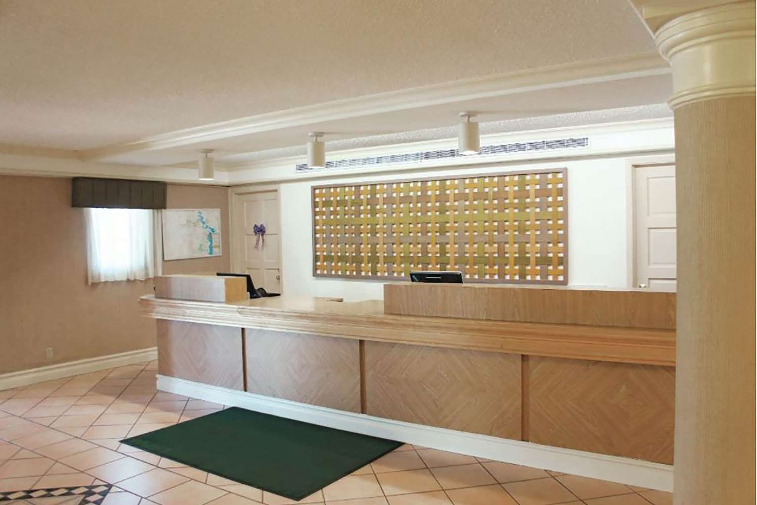 Baymont by Wyndham Houston La Porte 3/13