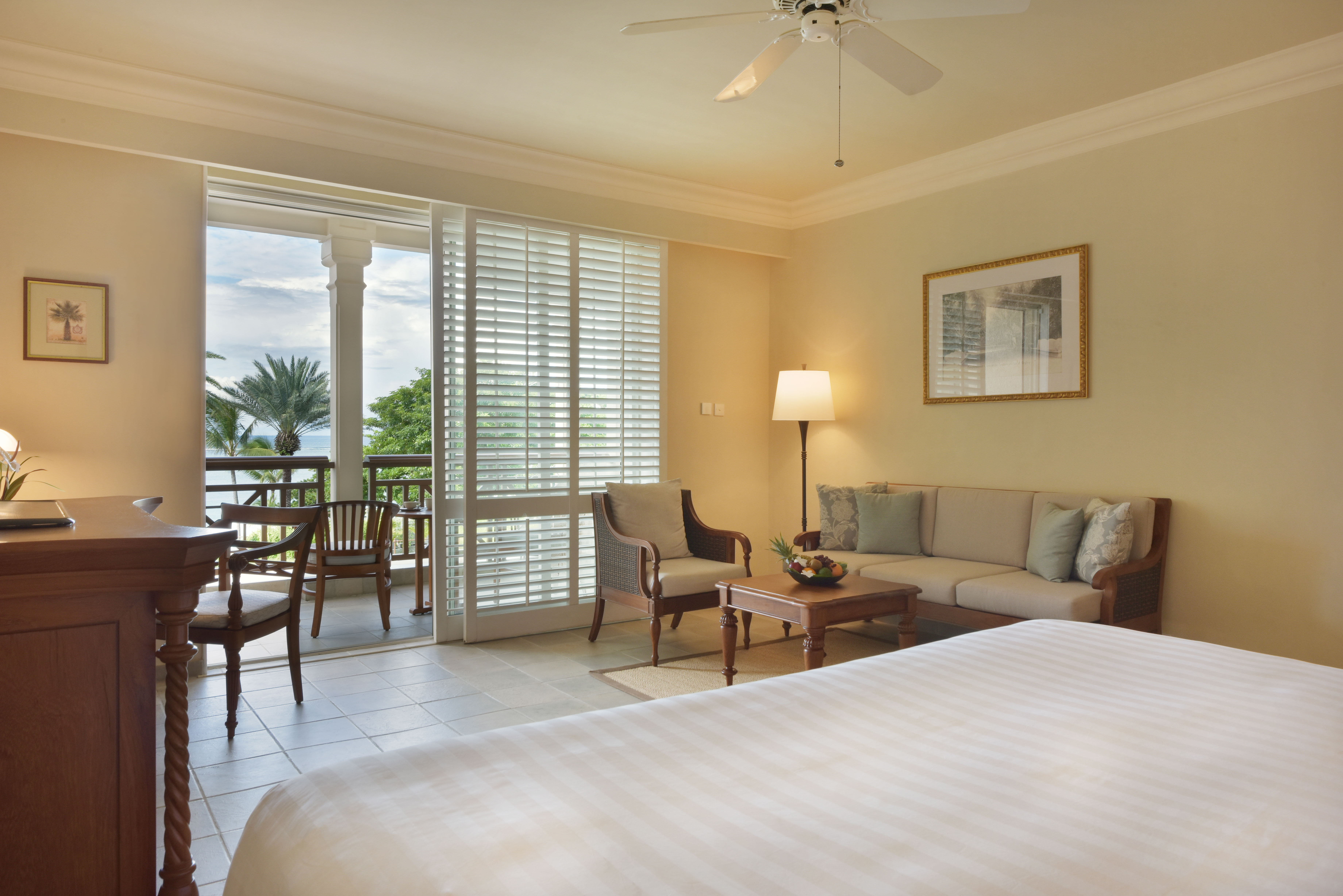 Colonial Ocean View terrace