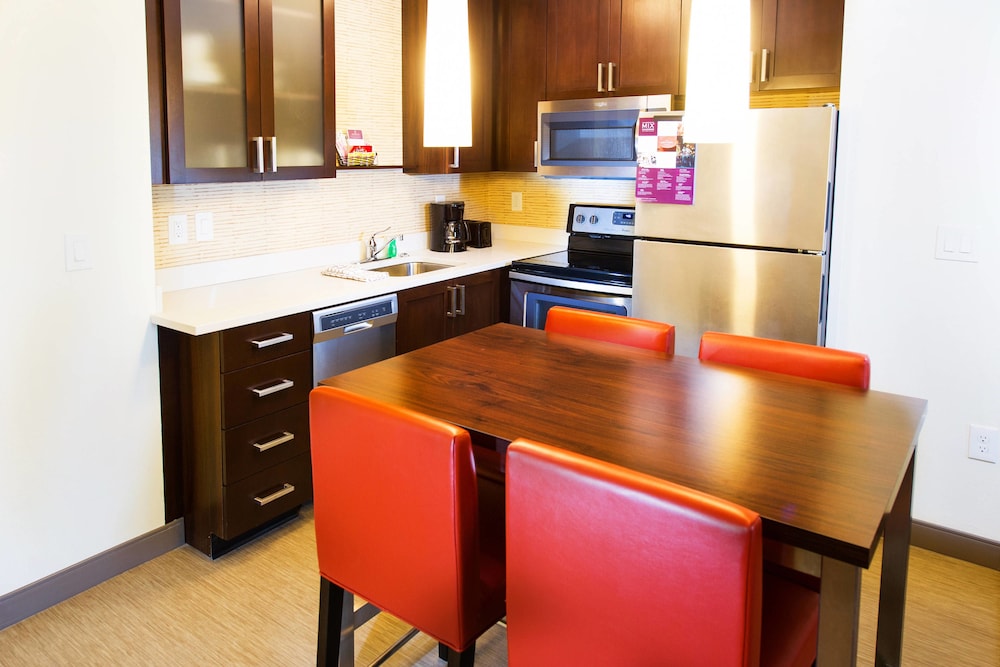 Residence Inn By Marriott Columbia West Lexington 6/43