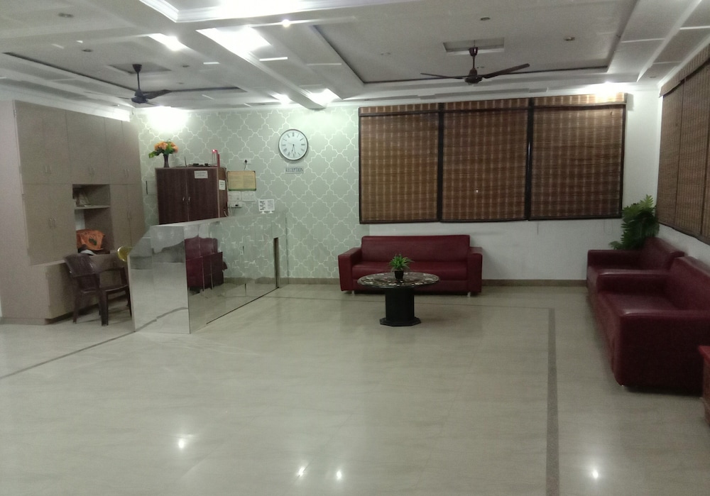 Hotel Aicon Palace 8/30