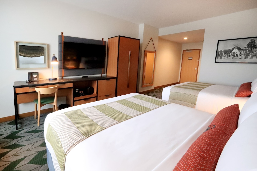 Emerald Queen Hotel and Casino - Tacoma 18/50