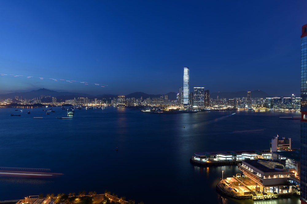 CM+ Hotels and Serviced Apartments 34/44