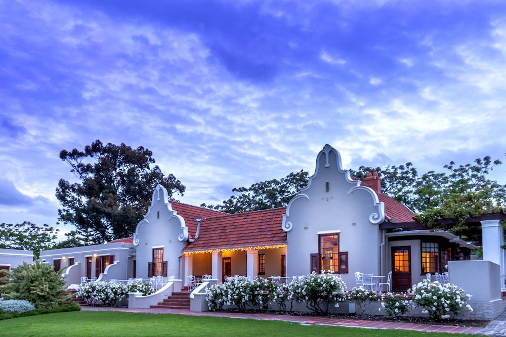 Glen Avon Lodge Boutique Hotel 2/34