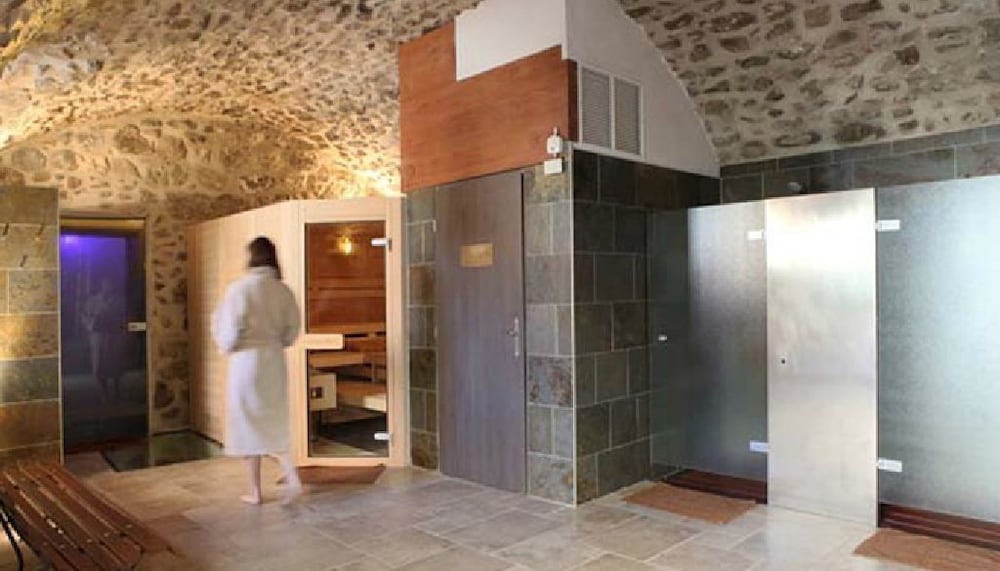 Hotel The Originals Domaine Saint-Roch 5/53
