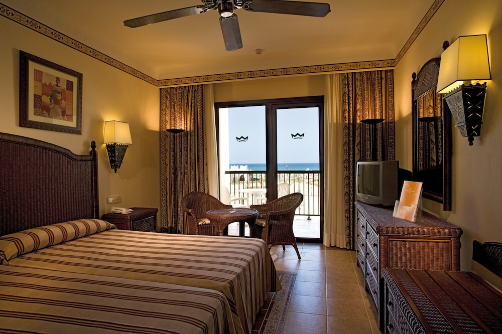 Hotel RIU Karamboa 12/50