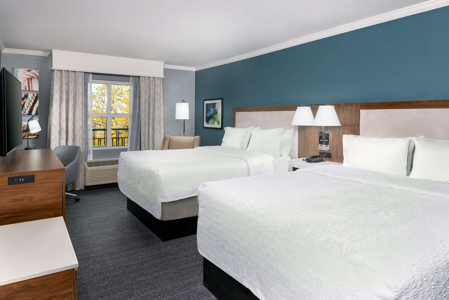 Room, 2 Queen Beds, with View