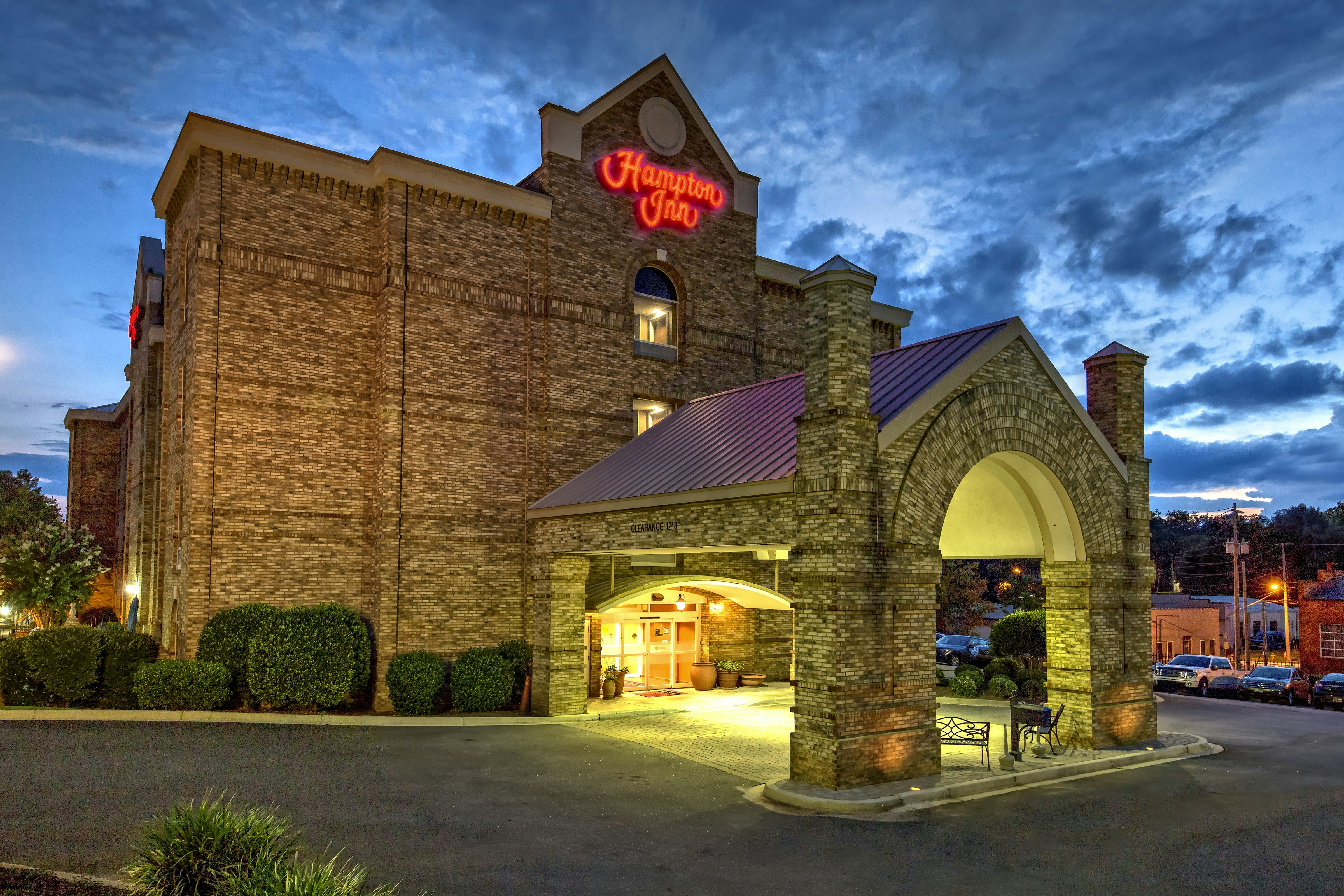 Hampton Inn Newbery Opera House 2/44