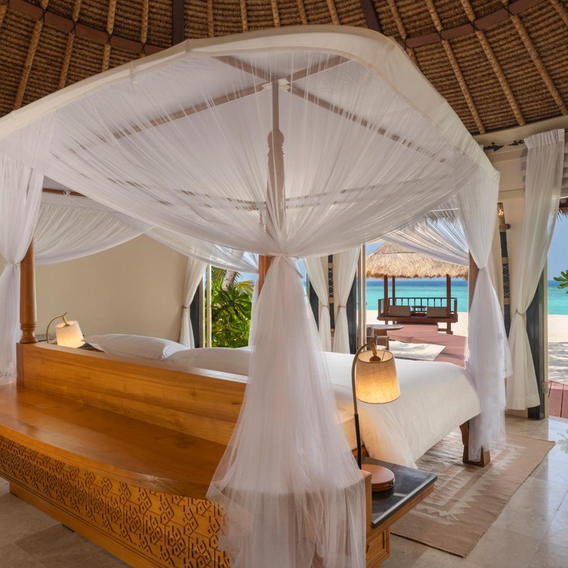Beachfront Pool Villa