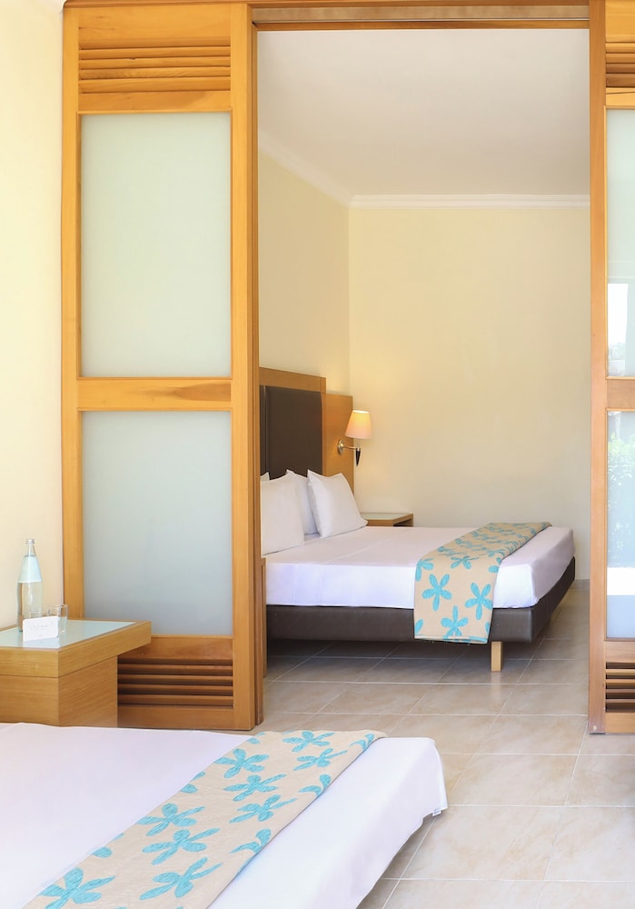 Xtra Sol, Family, 6 Beds, 4 Bunk Beds, Sea View, Sofa