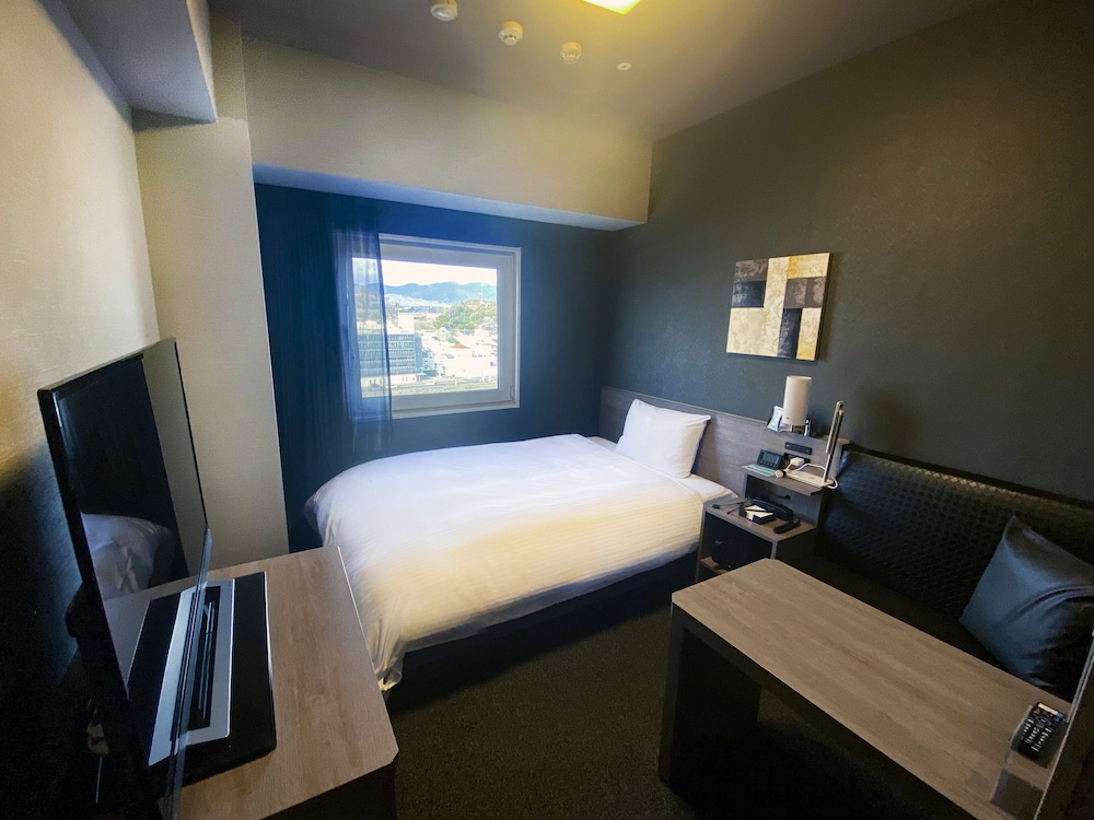 Hotel Route-Inn Tsuyama Ekimae 16/26