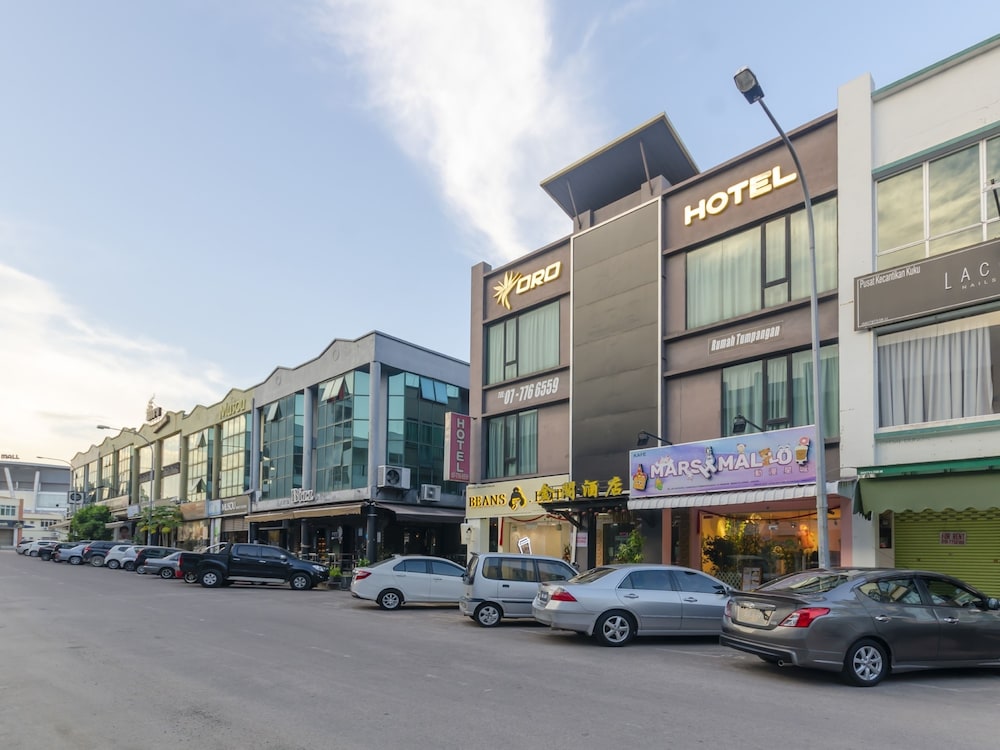 OYO 1214 Oro Hotel 16/19