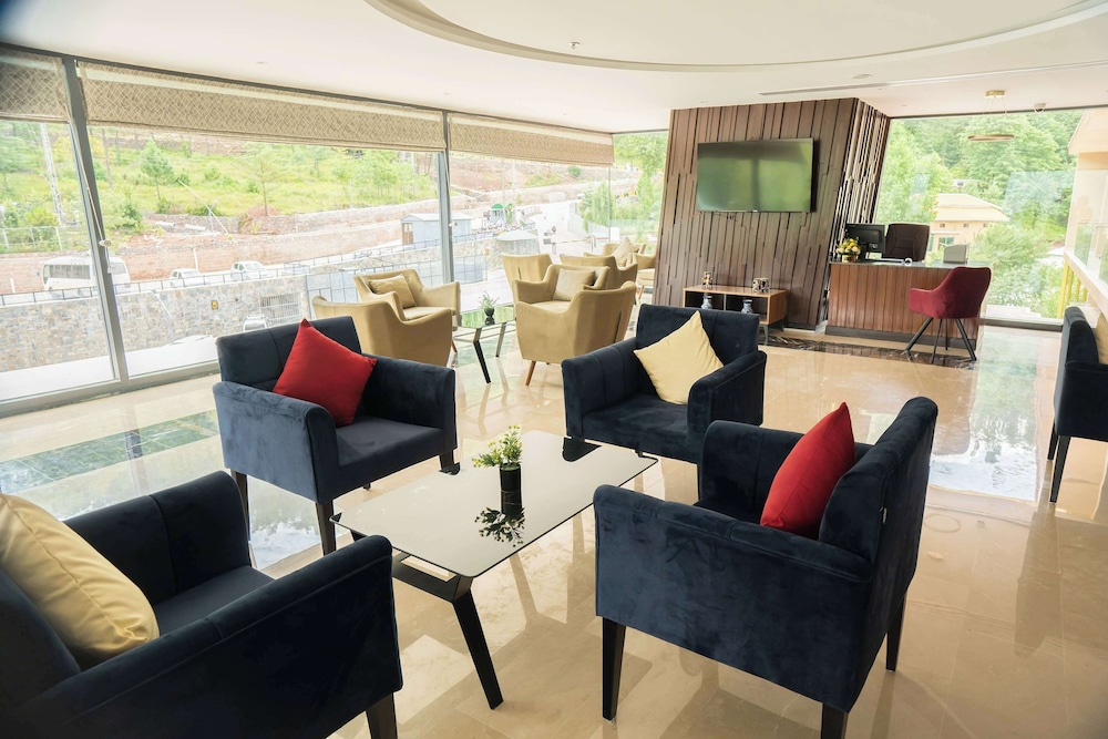 Ramada by Wyndham Murree Lower Topa Resort 60/87