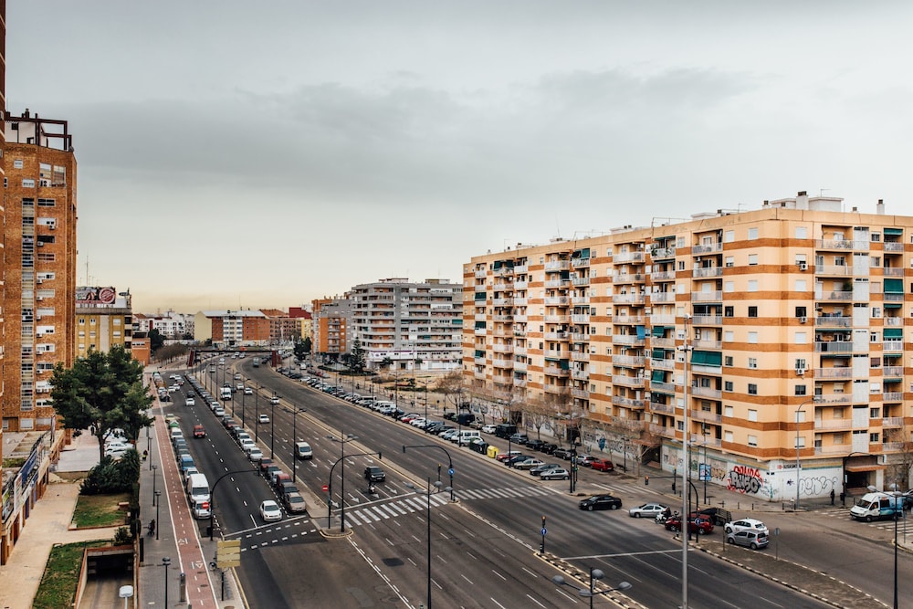 Hotel Malcom Barret 66/69