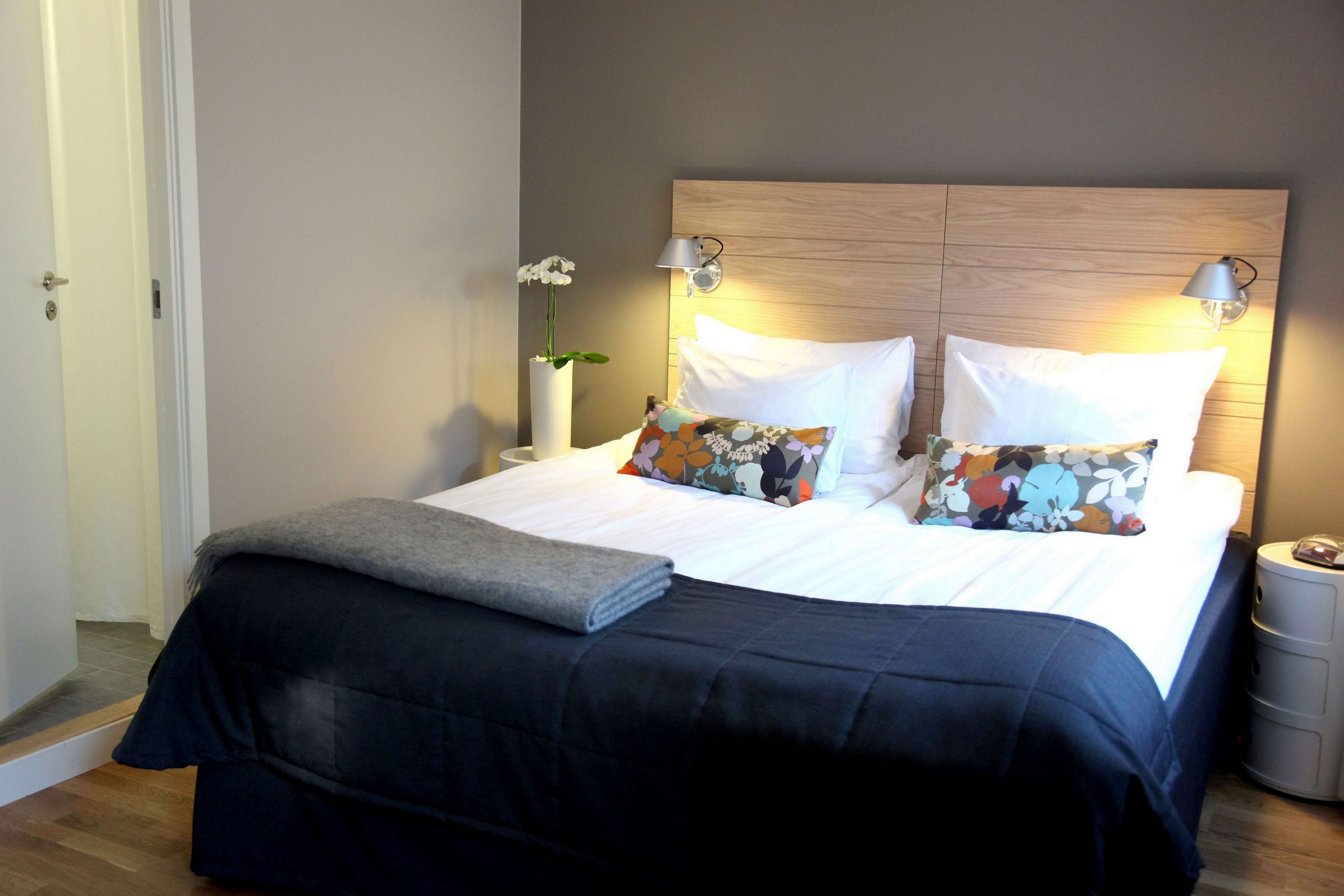 Hotell Aston 6/32