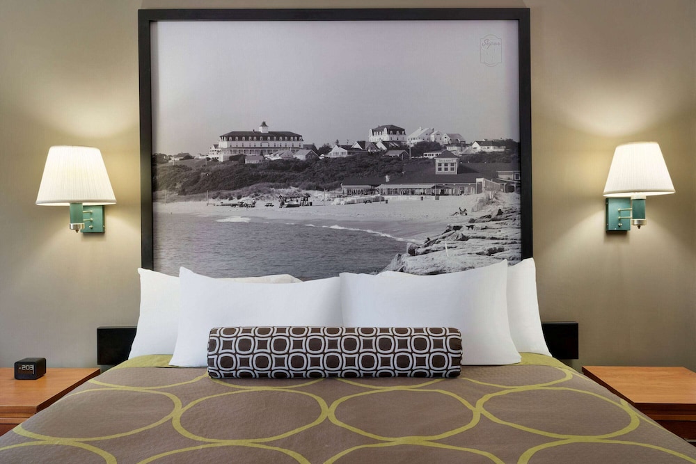 Super 8 by Wyndham West Greenwich/Providence 23/47