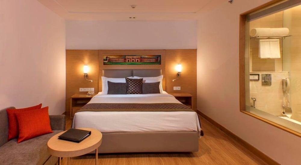 Lemon Tree Hotel Lucknow 5/23