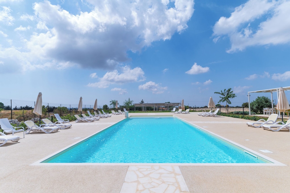 Borgo Monachella 41/50