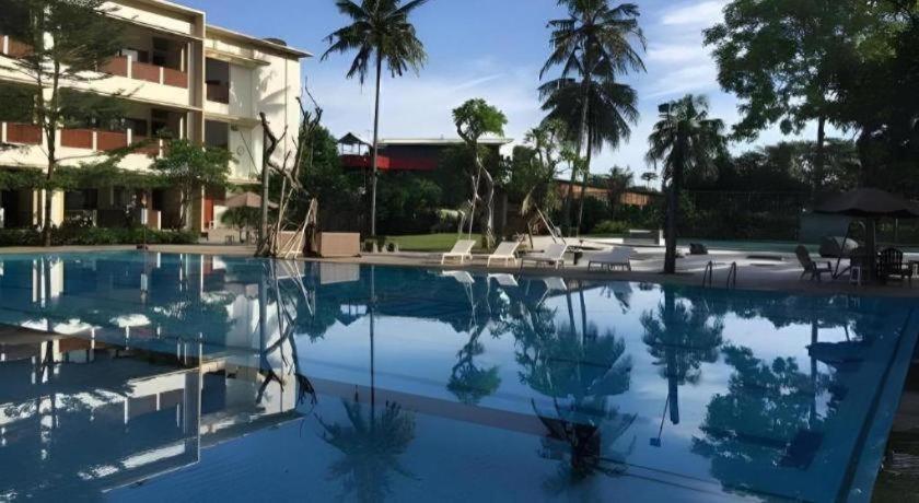 Pantai Indah Resort Hotel Timur 25/47