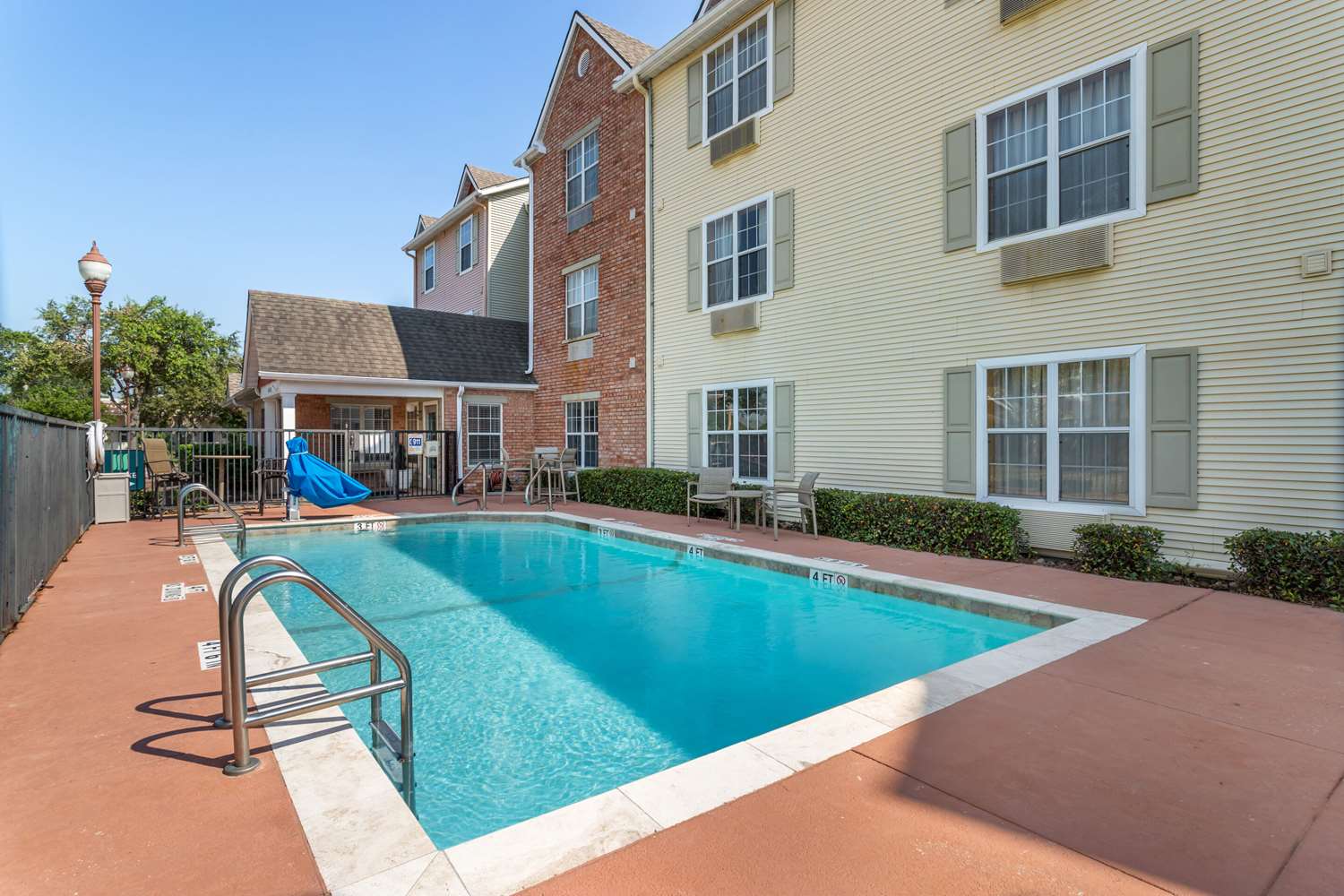 MainStay Suites Houston NASA/Clear Lake 18/19