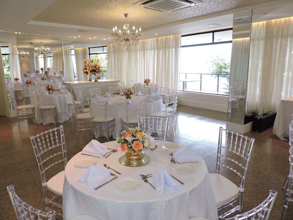Marina Park Hotel 44/65