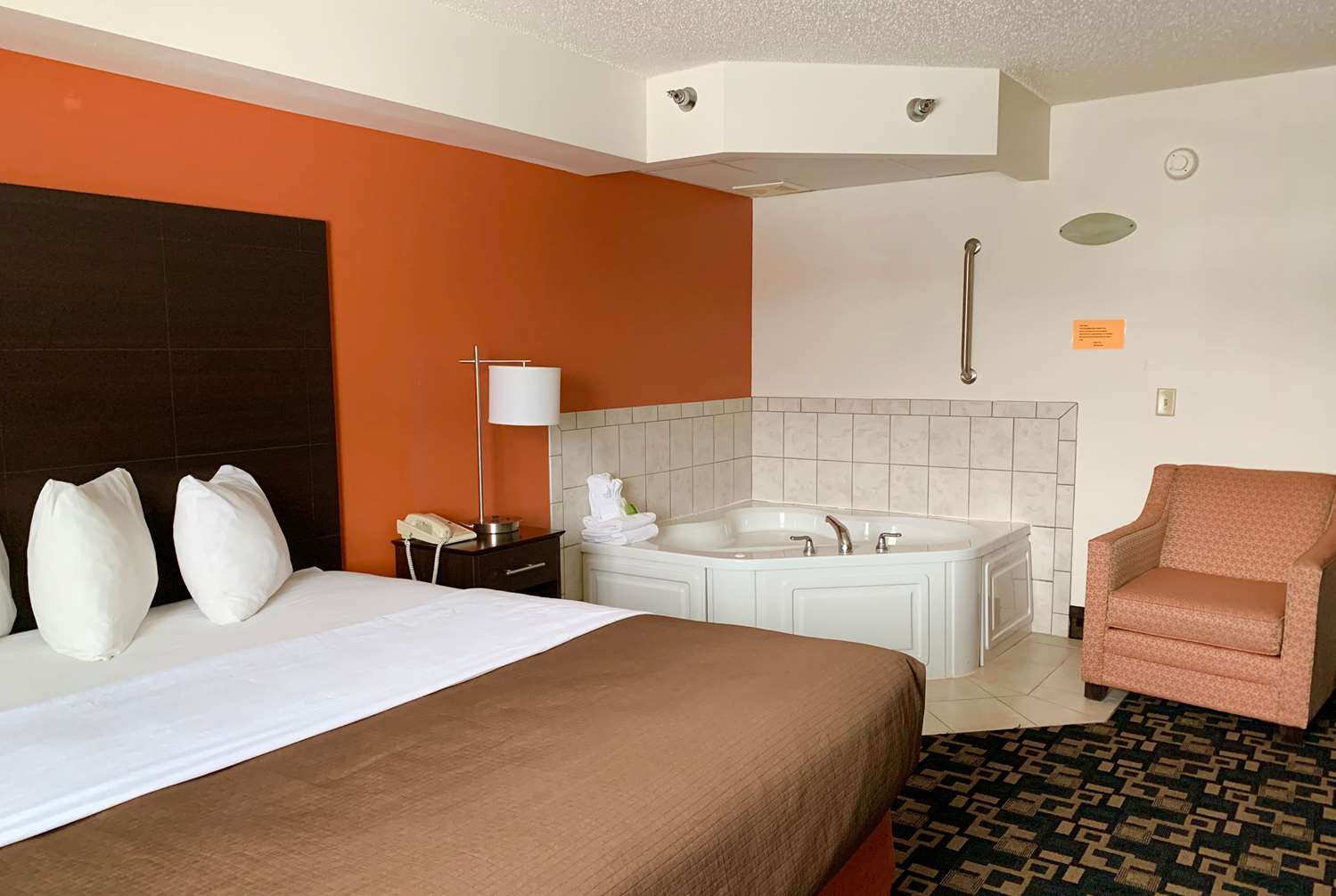 Americinn By Wyndham Wausau 7/50