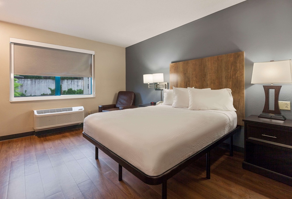 Extended StayAmerica Nashville - Vanderbilt 24/56