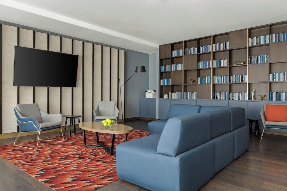 Renaissance Newark Airport Hotel 37/53