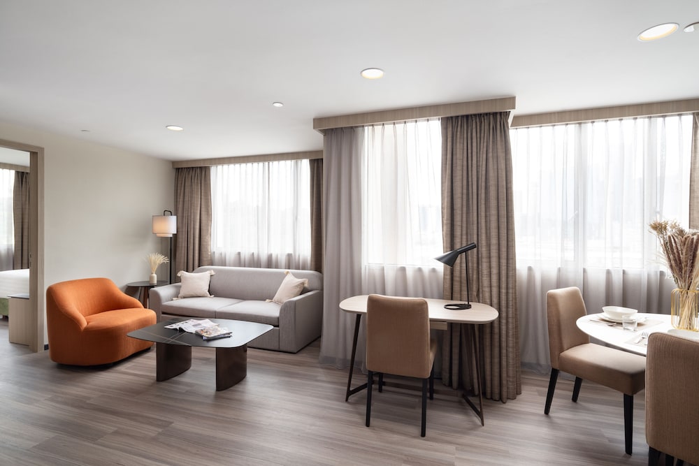 Park Avenue Clemenceau 22/45