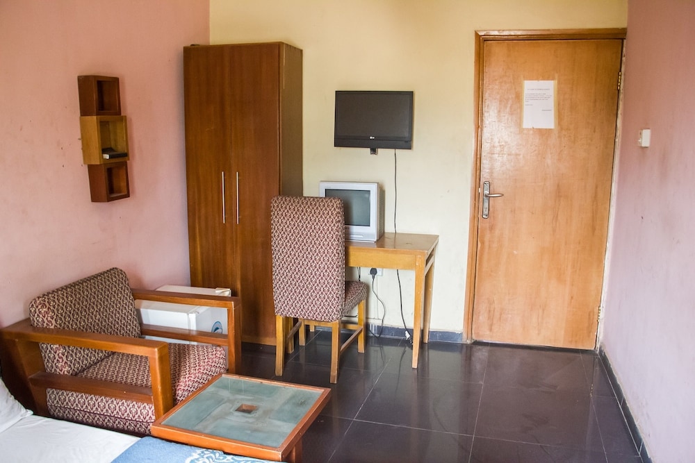 Allonze Hotel 27/35
