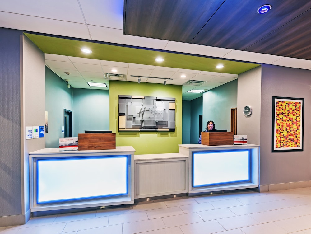 HOLIDAY INN EXPRESS & SUITES PERRYTON 5/50