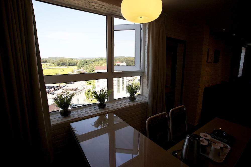 Motel AVE 20/32