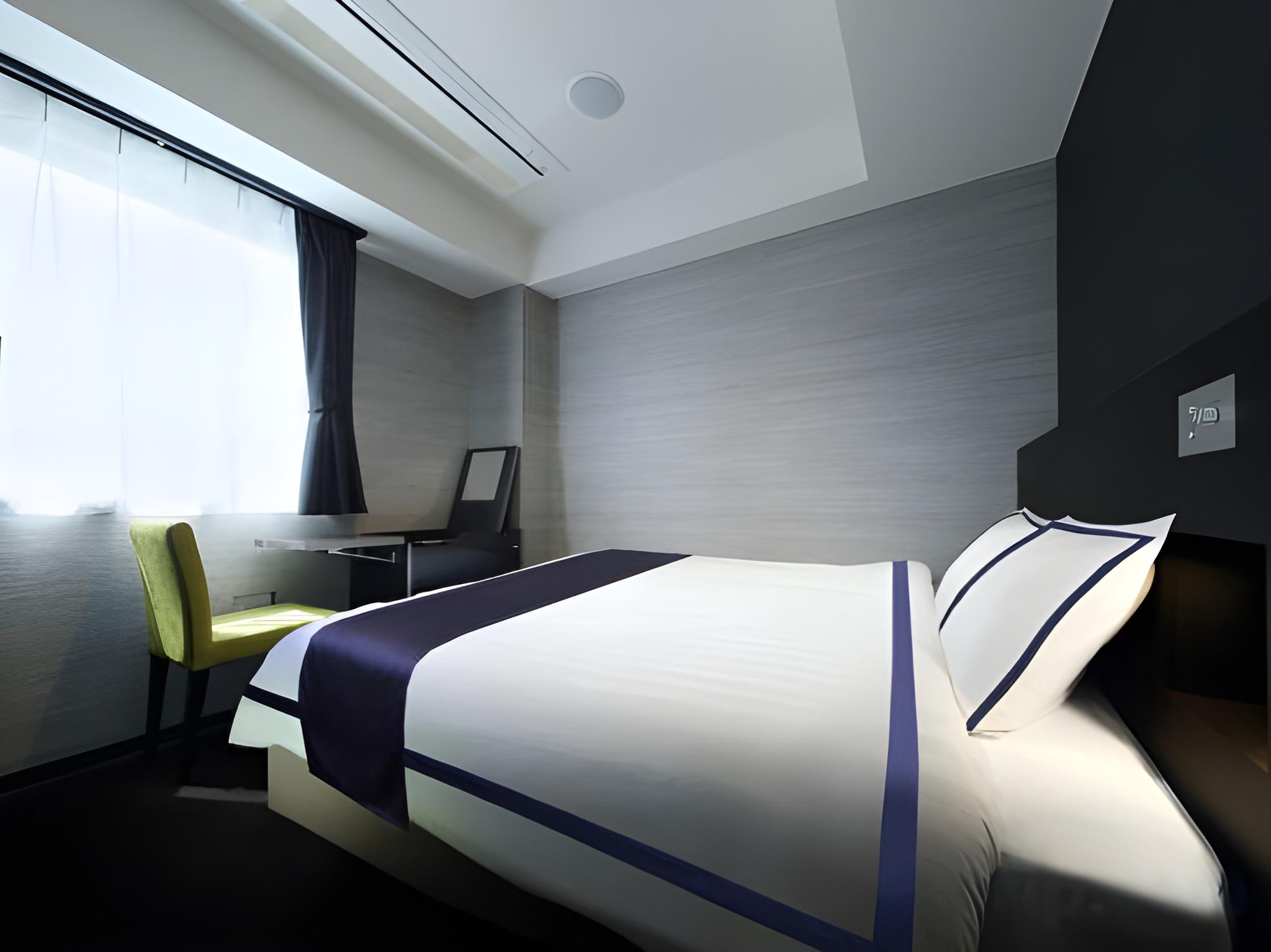 Room, Double Bed, Sky Floor