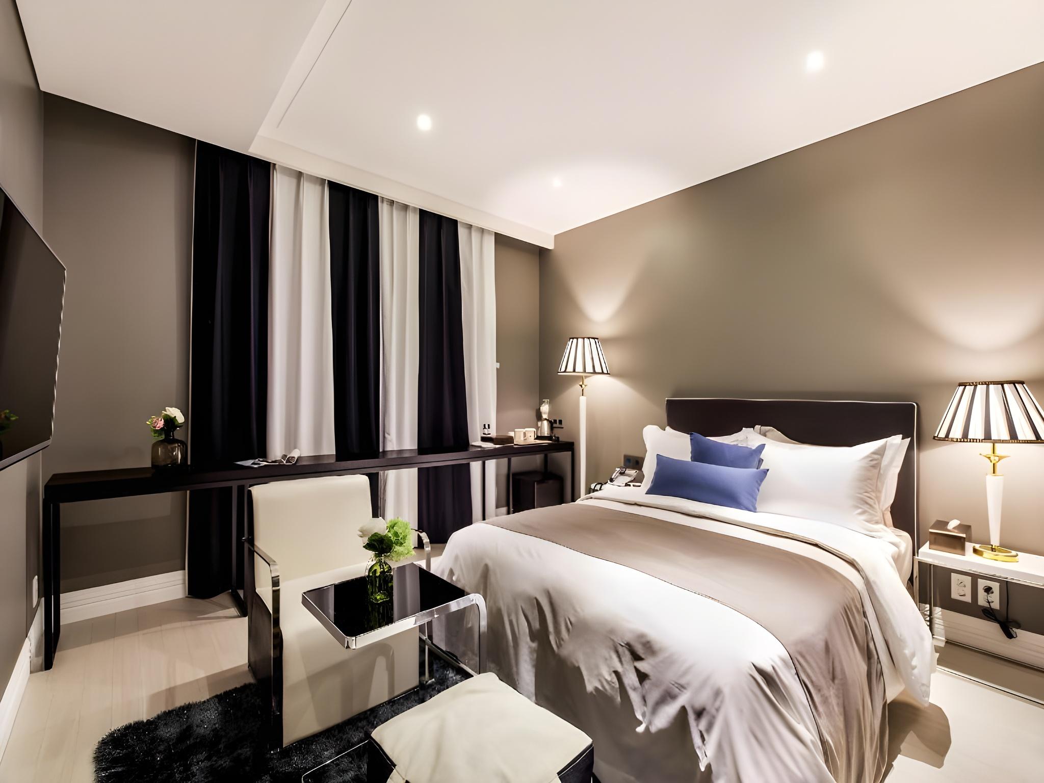 Daejeon Namoo Hotel 18/35