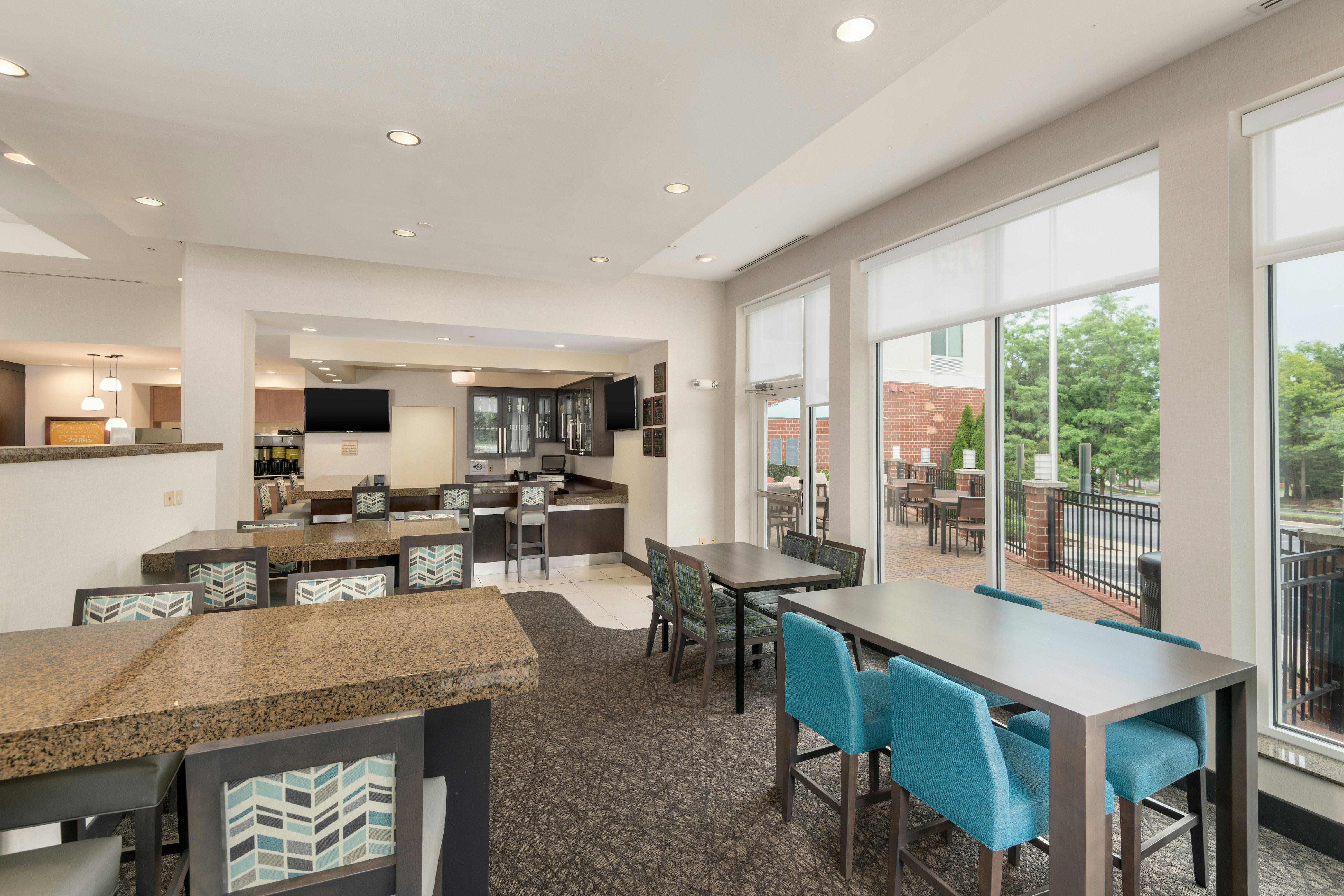 Hilton Garden Inn Silver Spring White Oak 32/51