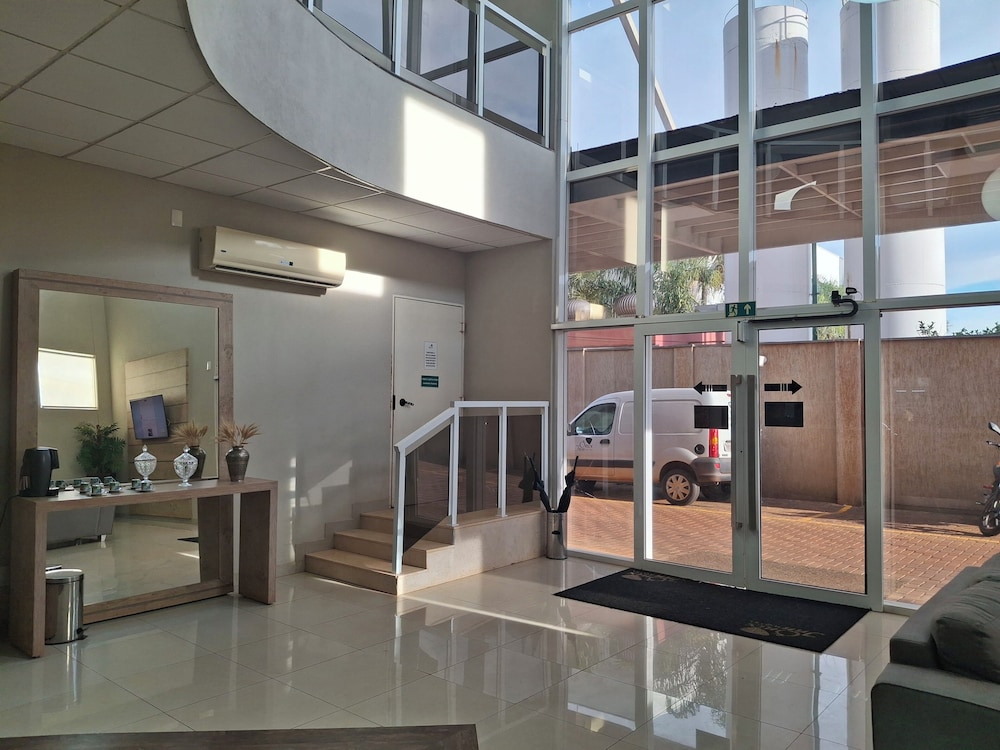 Onix Inn Hotel Cravinhos 32/50