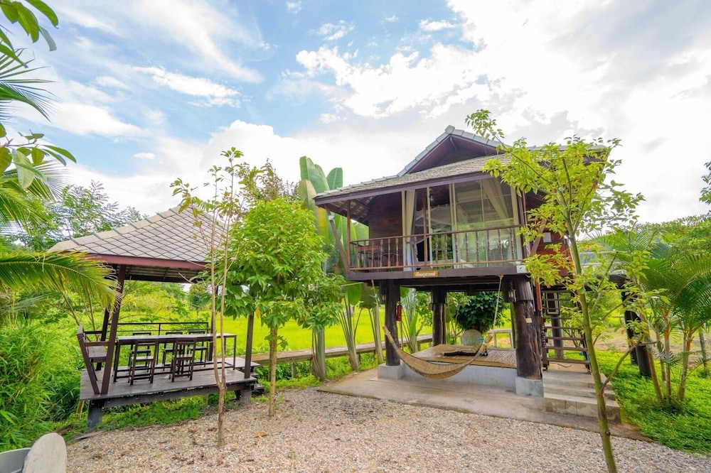 The White House Boutique Chiangrai 6/62
