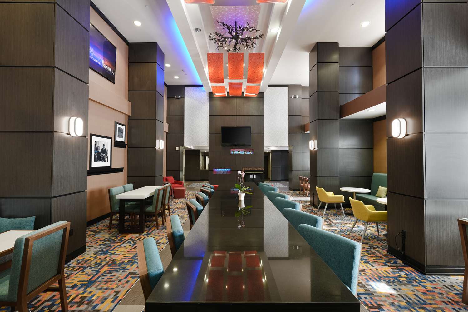 Hampton Inn and Suites Tulsa Central 9/19