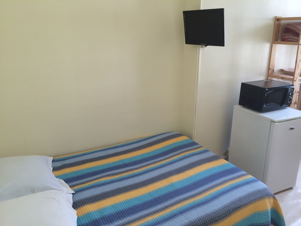 Au Royal Mad Hotel 22/36