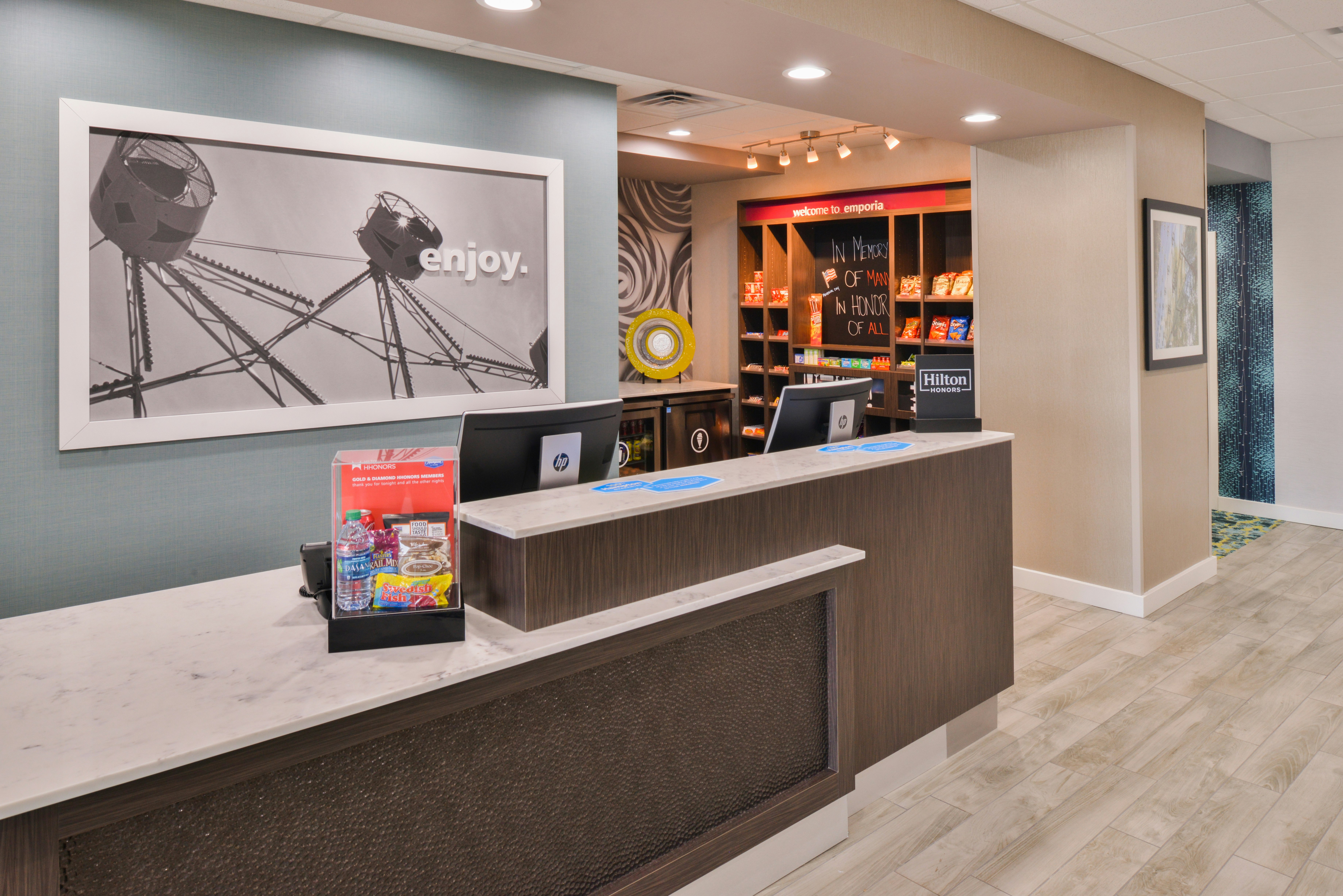 Hampton Inn Emporia Ks 3/27