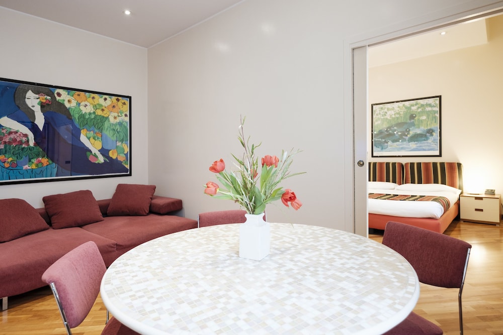 Residence Sacchi 49/80