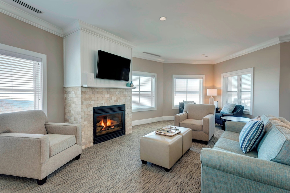 The Inn At Bay Harbor Autograph Collection 29/50