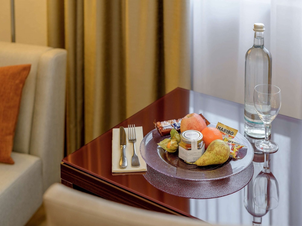 Mercure Hotel Duisburg City 54/68