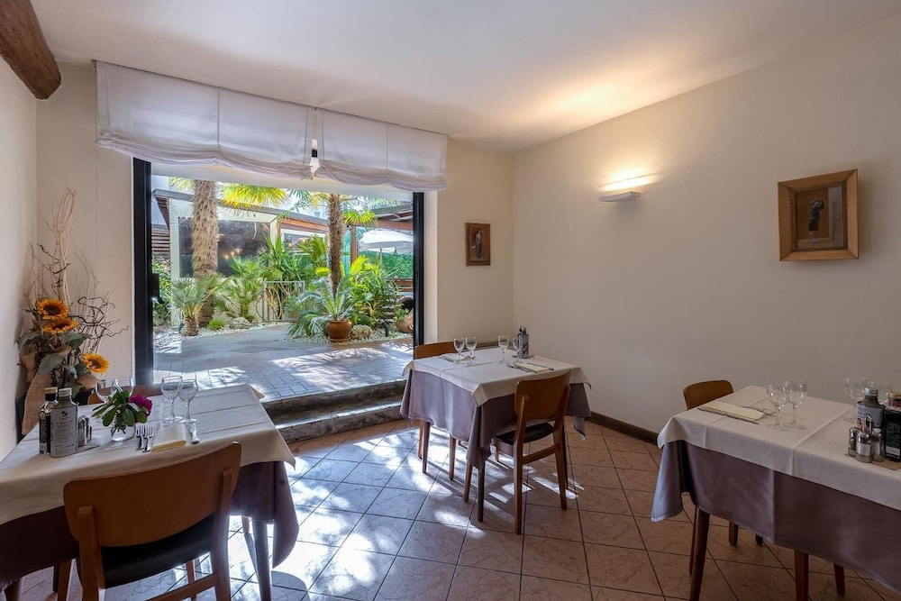Hotel La Tavernetta 60/77