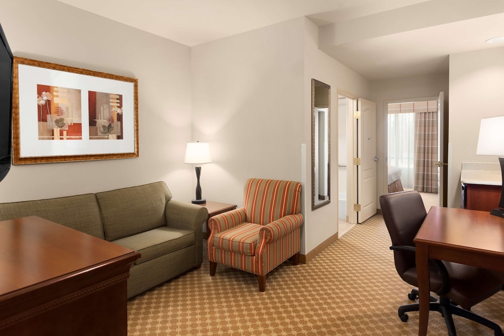 Country Inn and Suites by Radisson Tifton GA 19/23