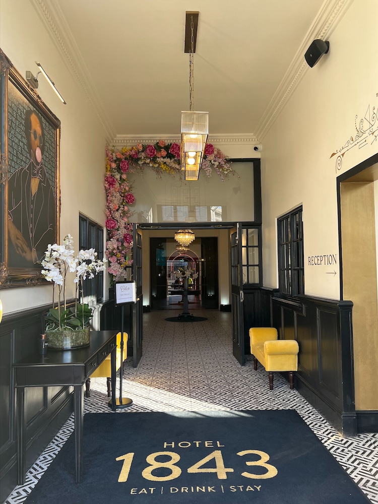 Hotel 1843 Reading 6/60