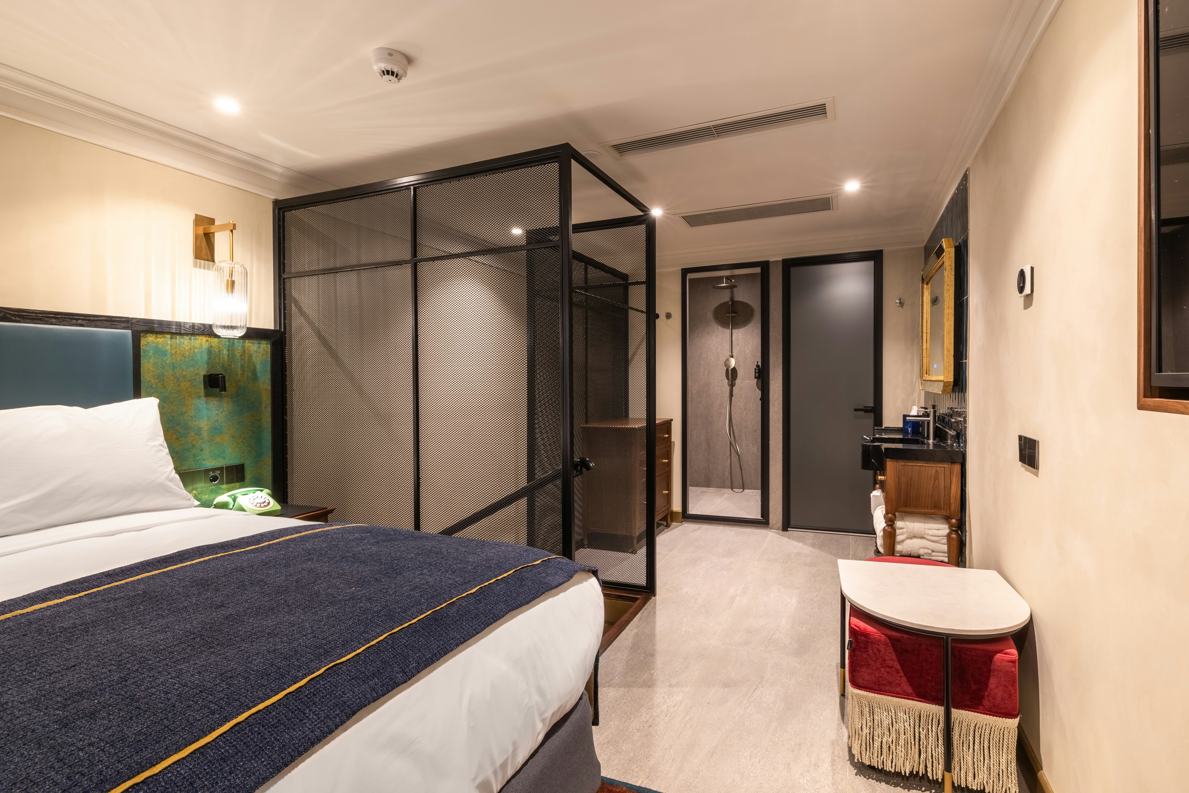 Queen Suite Duplex Old City View