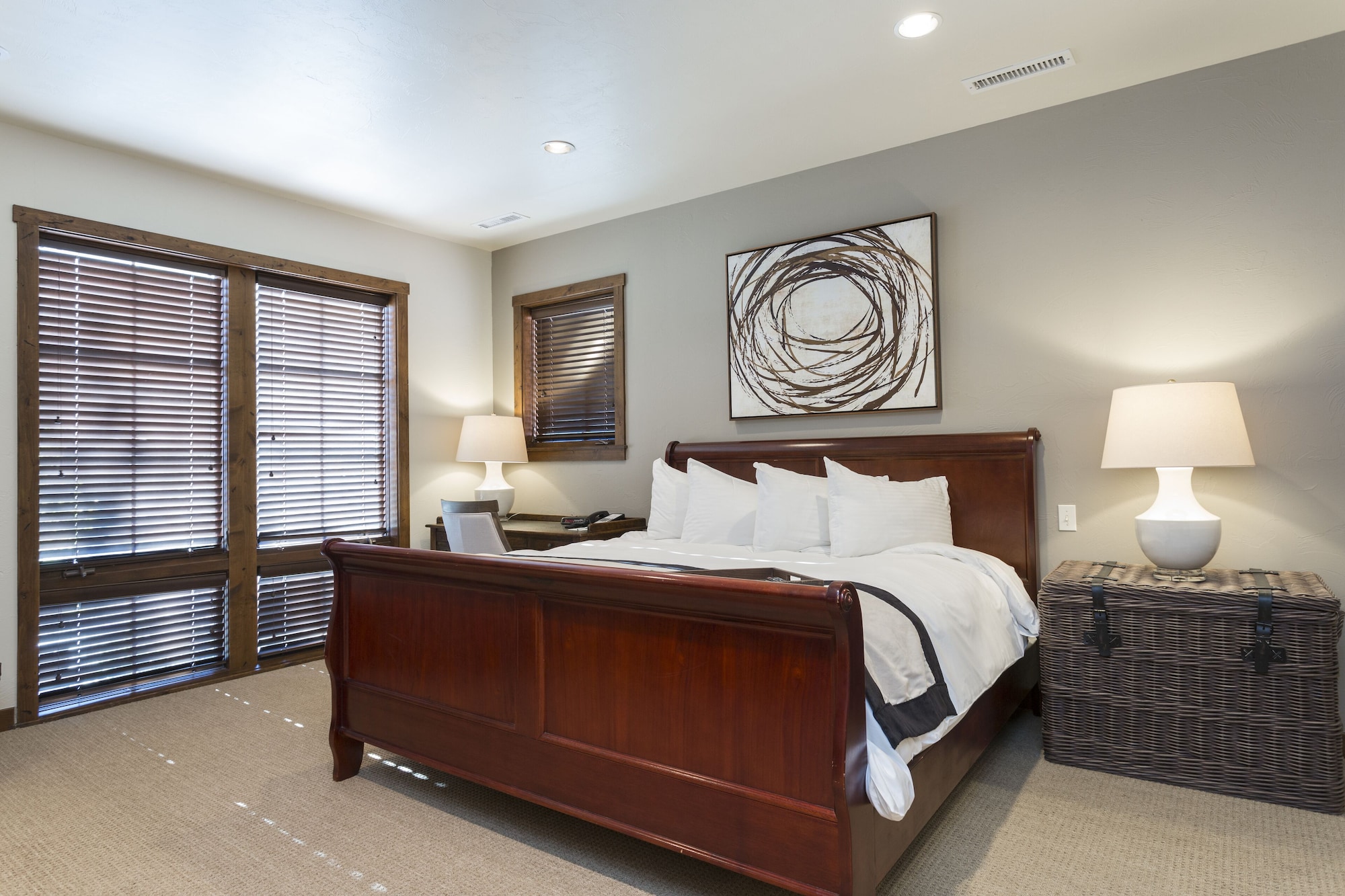 2 BEDROOMS, CONDOMINIUM, CONDO