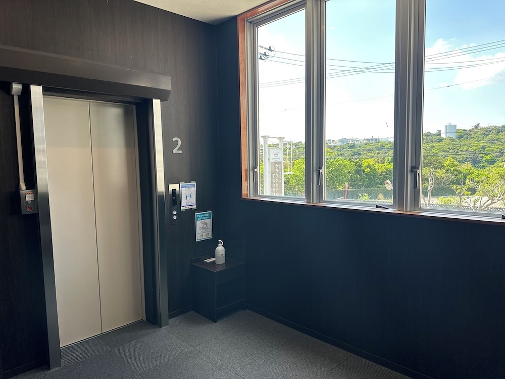 Crown Hotel Okinawa Annex 29/50