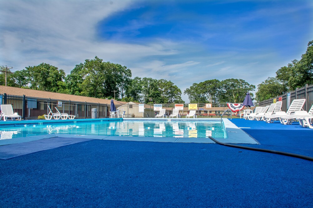 Atlantic Inn and Suites - Wall Township 6/34